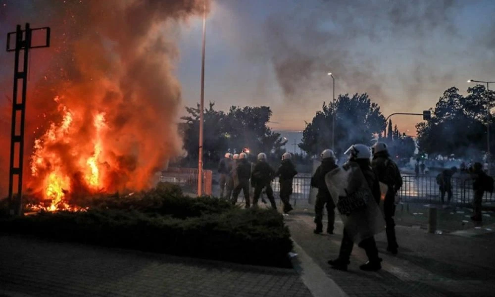 Θεσσαλονίκη: Τρίτος γύρος επεισοδίων στο ΑΠΘ μετά το τέλος της πορείας φοιτητών